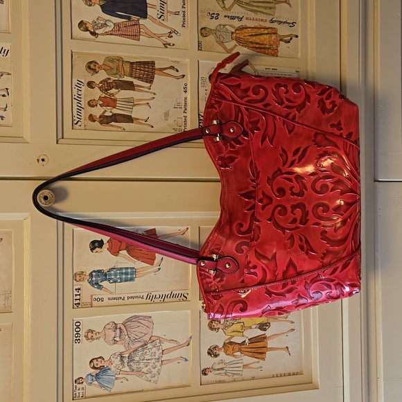 M.C. red tooled bag - Picture 2 of 9